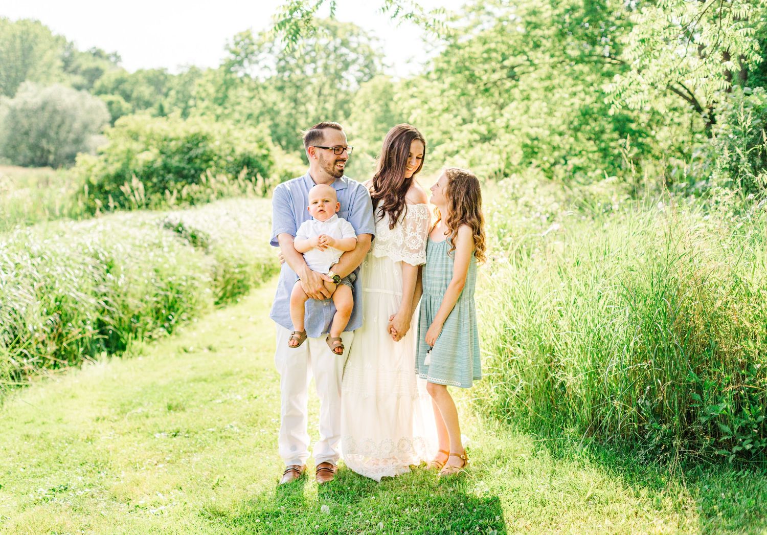 Family portrait during a family photo session in New Paltz, NY with Danielle Lauren Photography