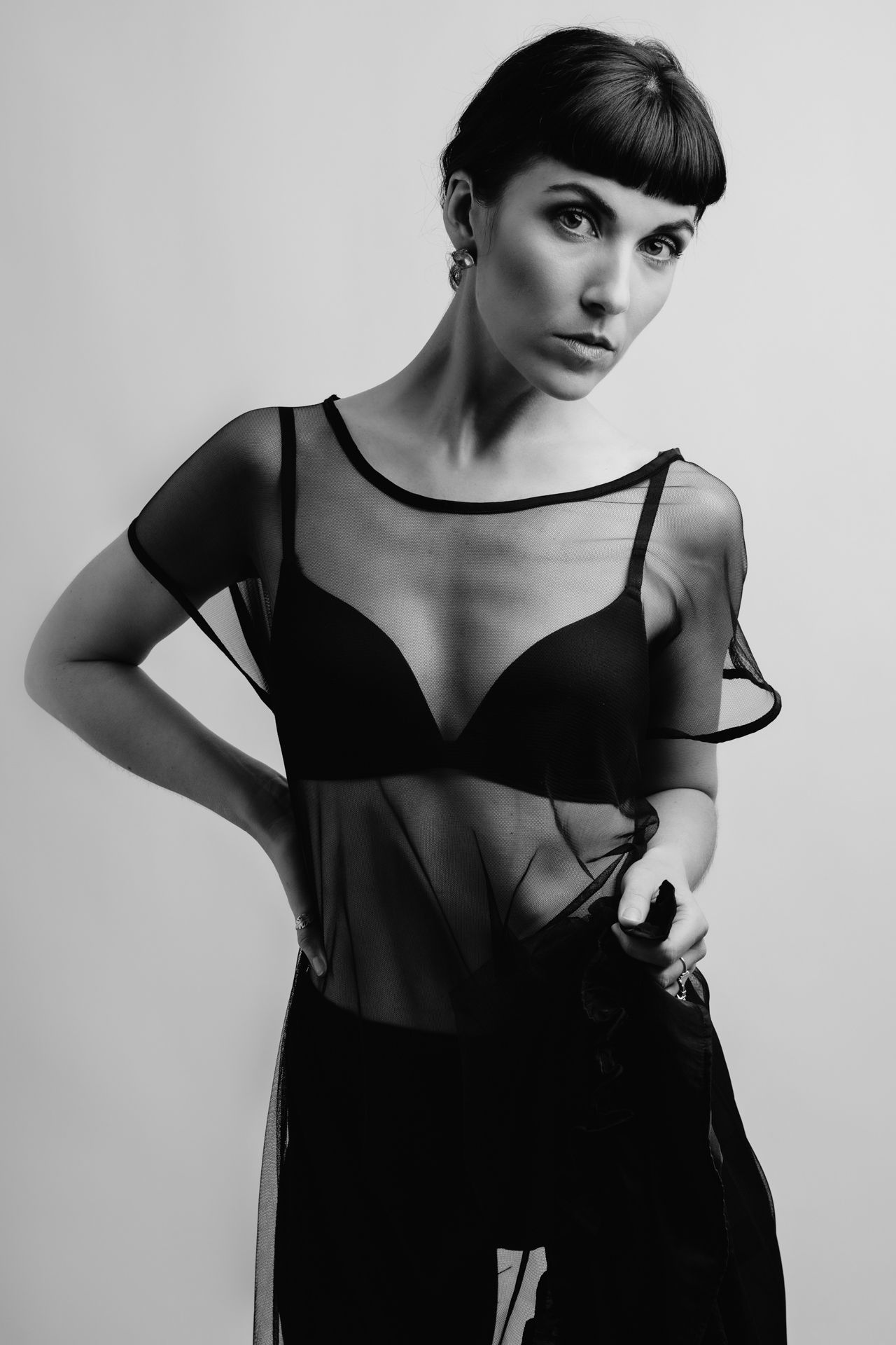 studio photographer. fashion studio photographer. portrait studio photographer. studio maternity photographer. featured