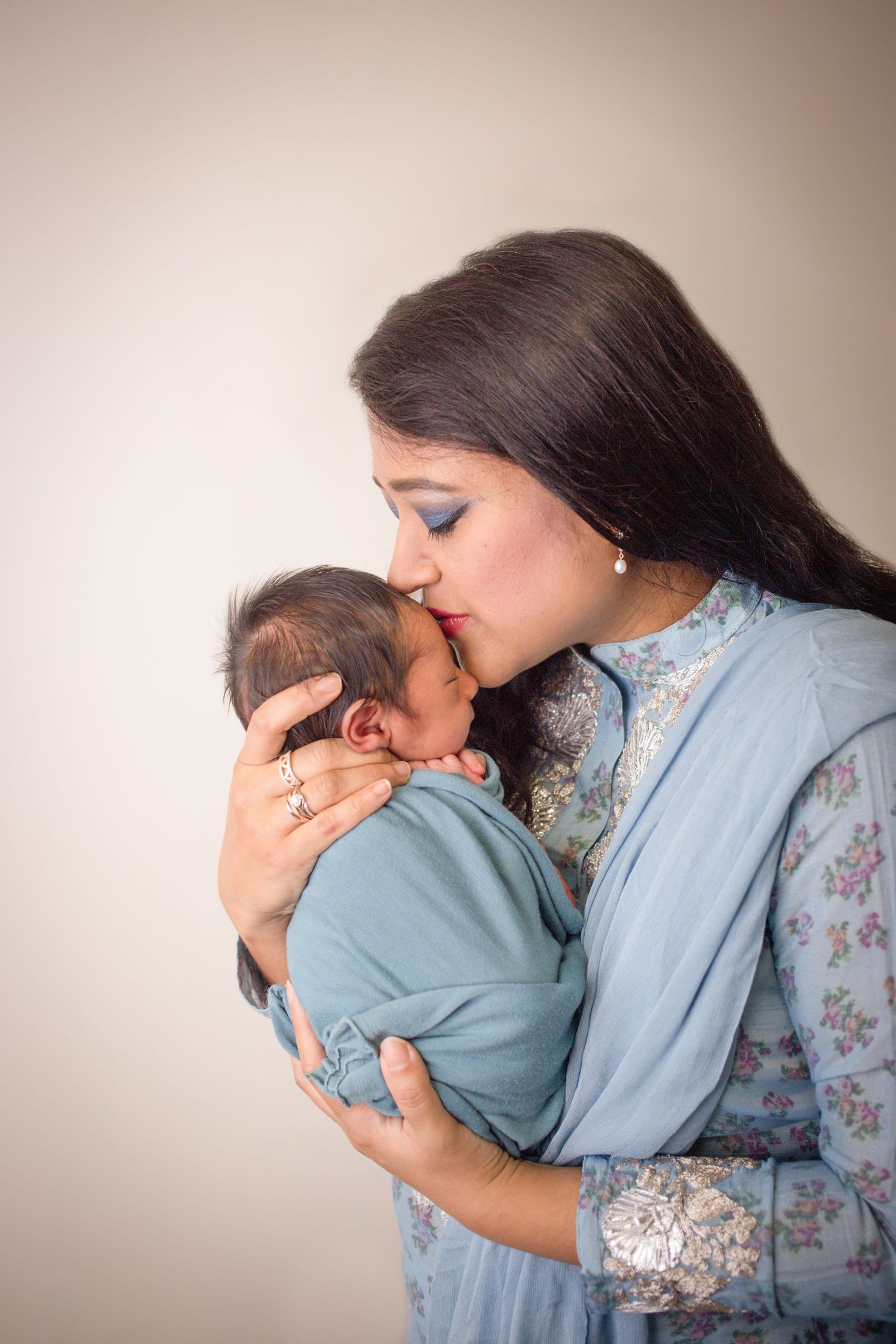 Mother's Day 2021. Smile On Photography. Milton Photographer - Motherhood, Newborn. Newborn Photography