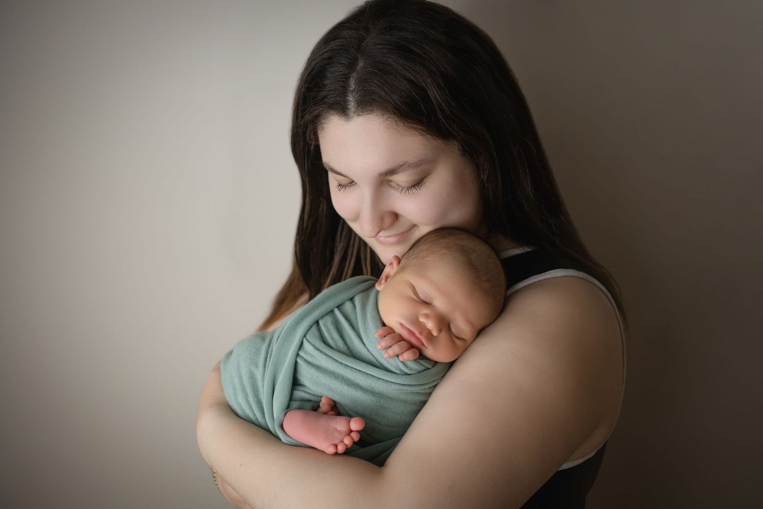 Mother's Day 2021. Smile On Photography. Milton Photographer - Motherhood, Newborn. Newborn Photography