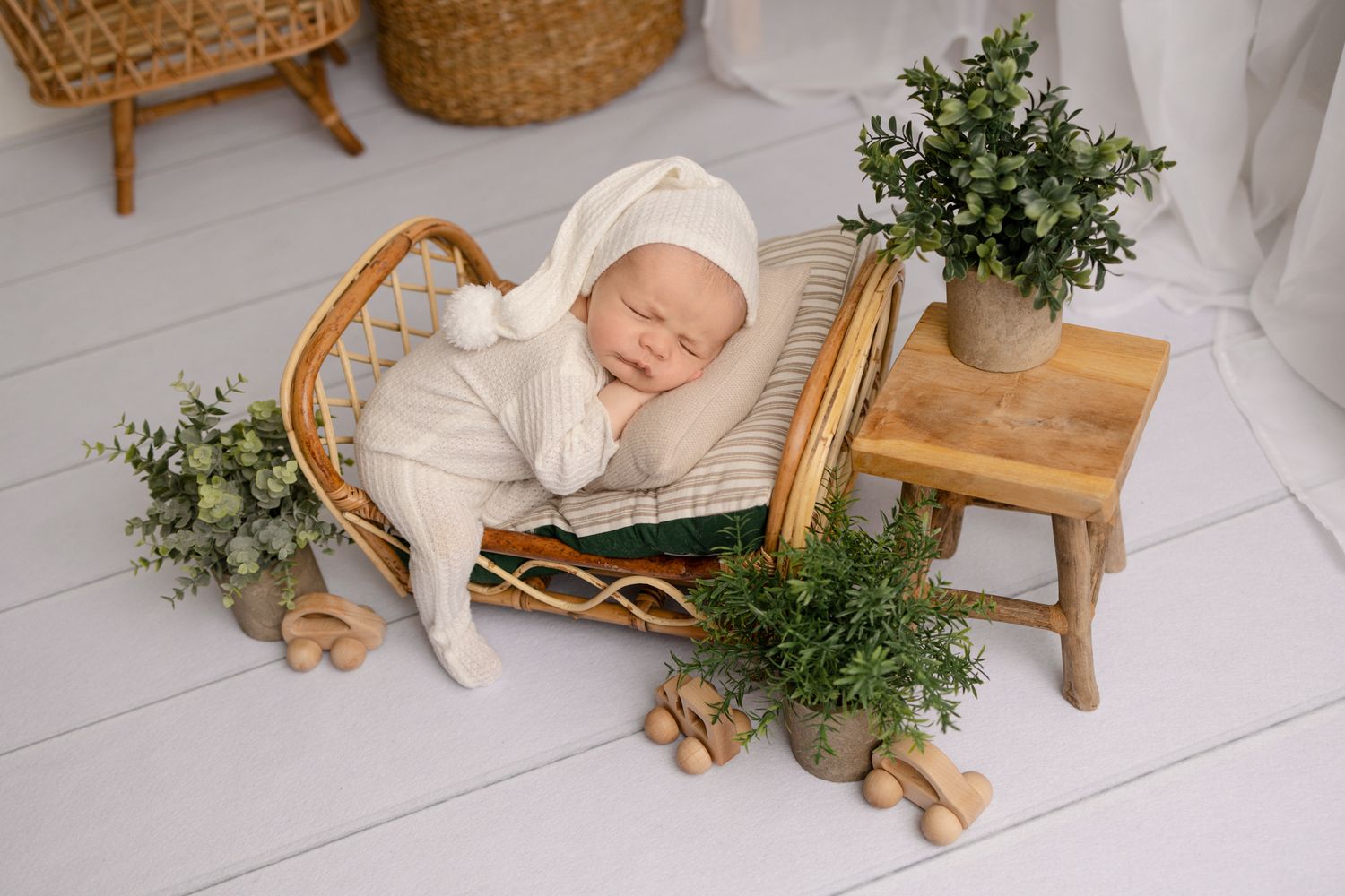 newborn photo session near me, newborn photography packages, miami newborn photographer