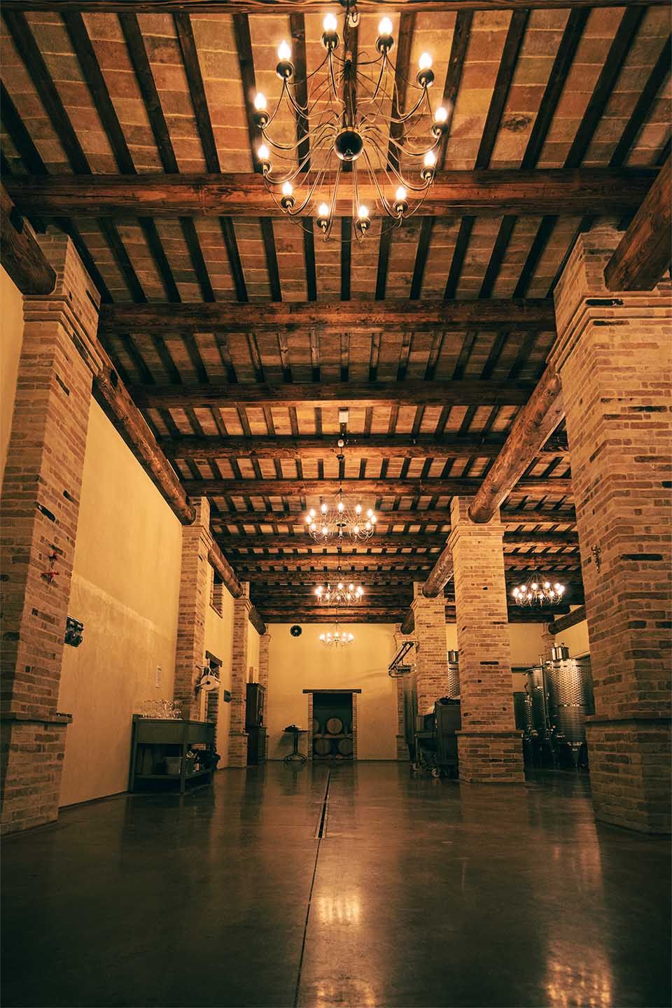 Interno Cantina di Cantina Cerbero, scatto da uno shooting