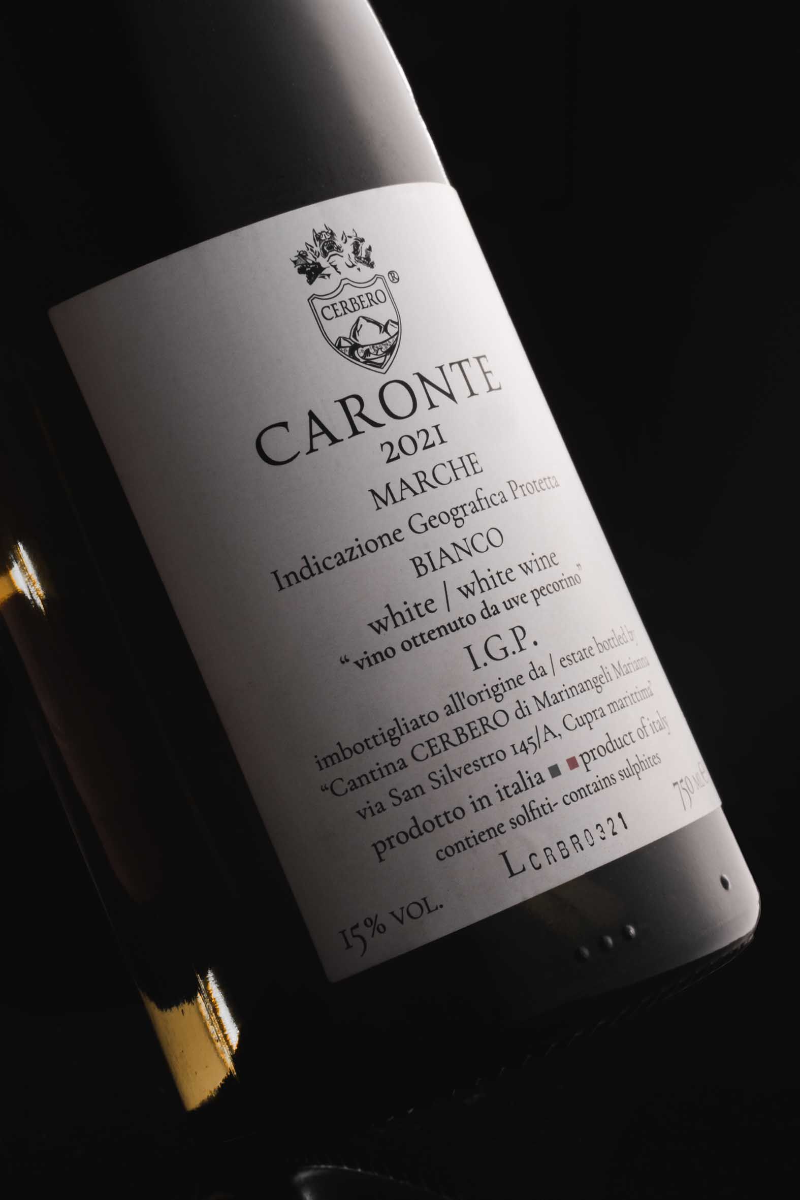 Bottiglia Caronte di Cantina Cerbero, Shooting di Prodotto