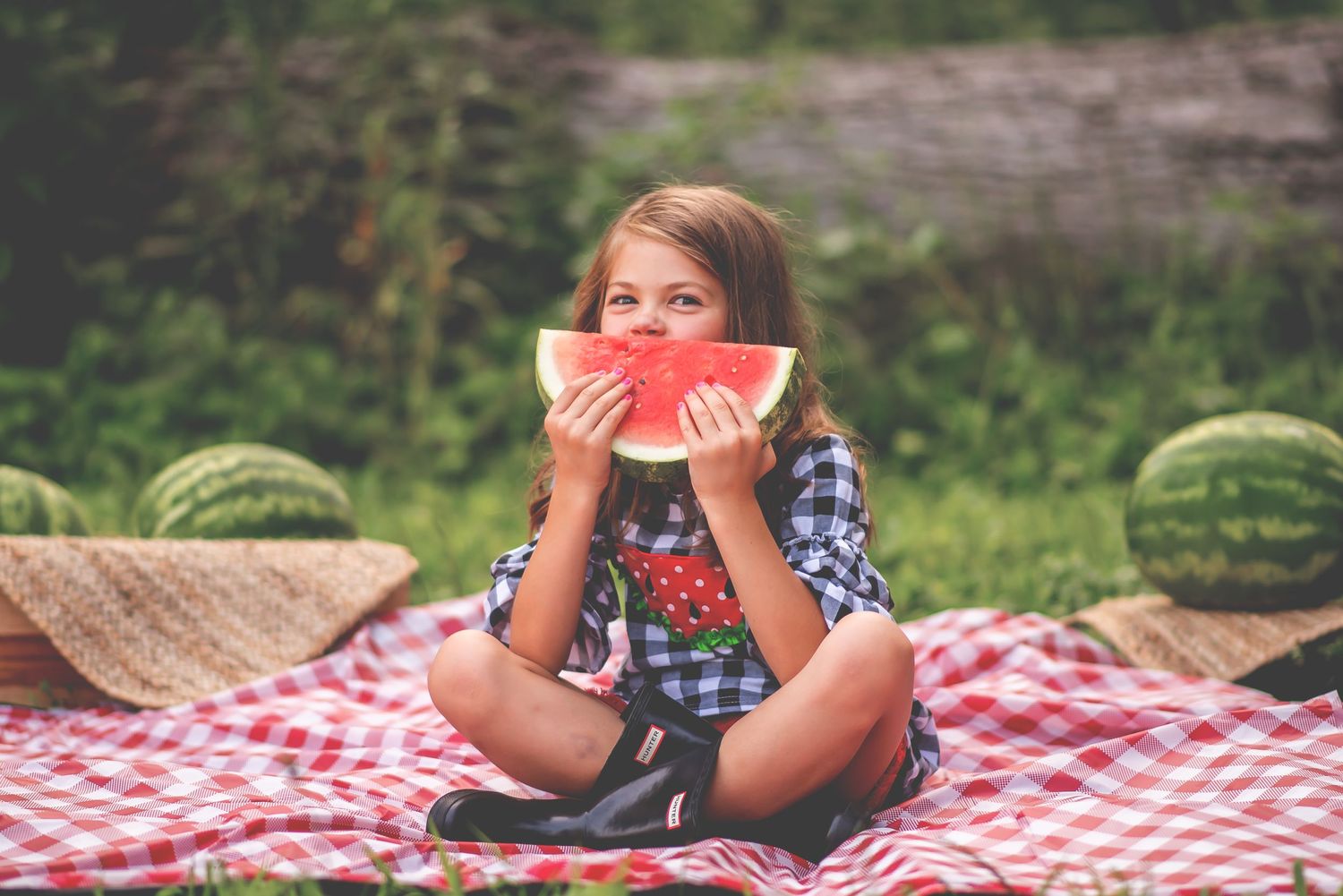 Watermelon girl mini session summer photos boots Aurora Yorkville