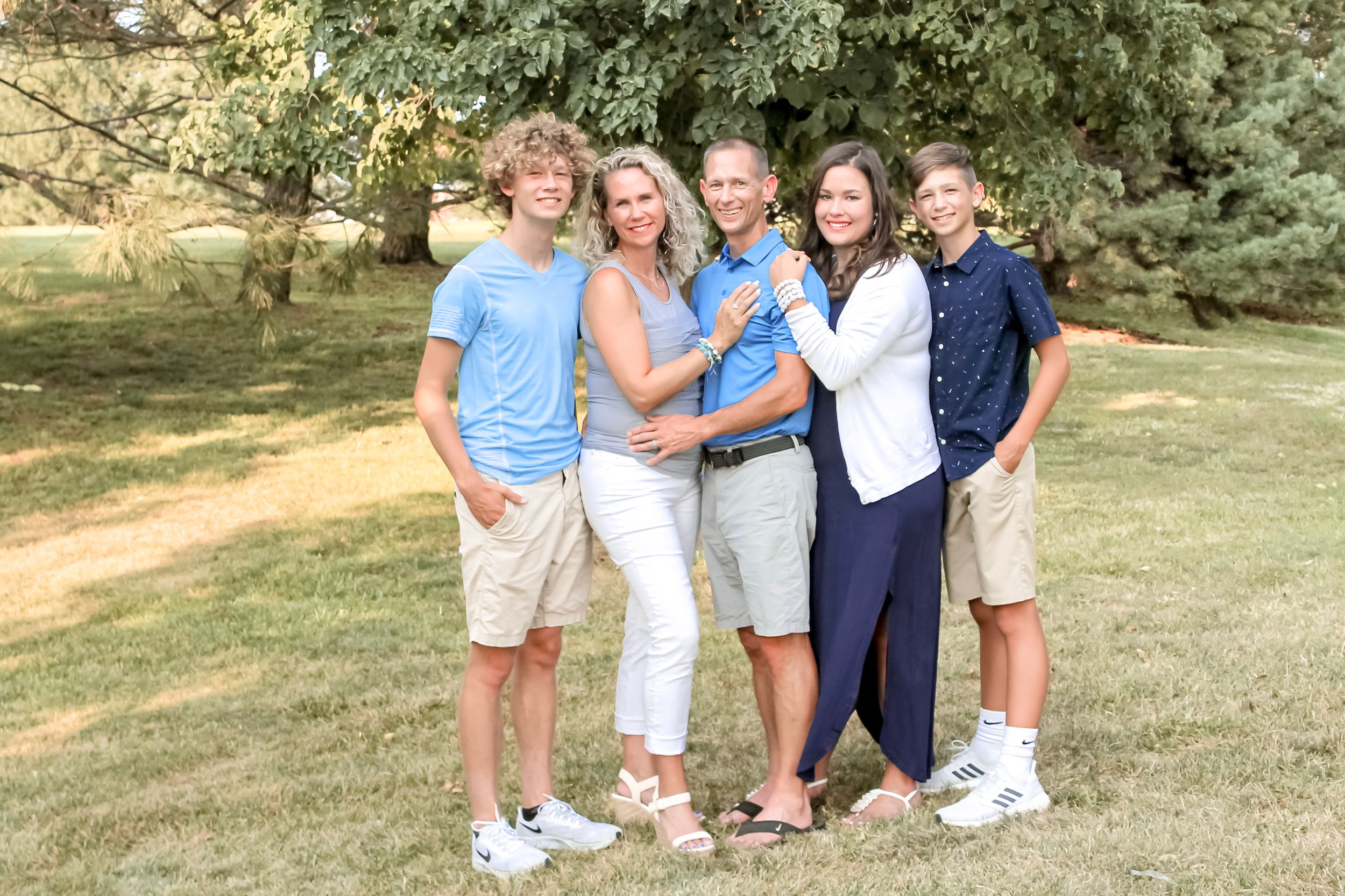 family photo blue navy park five
