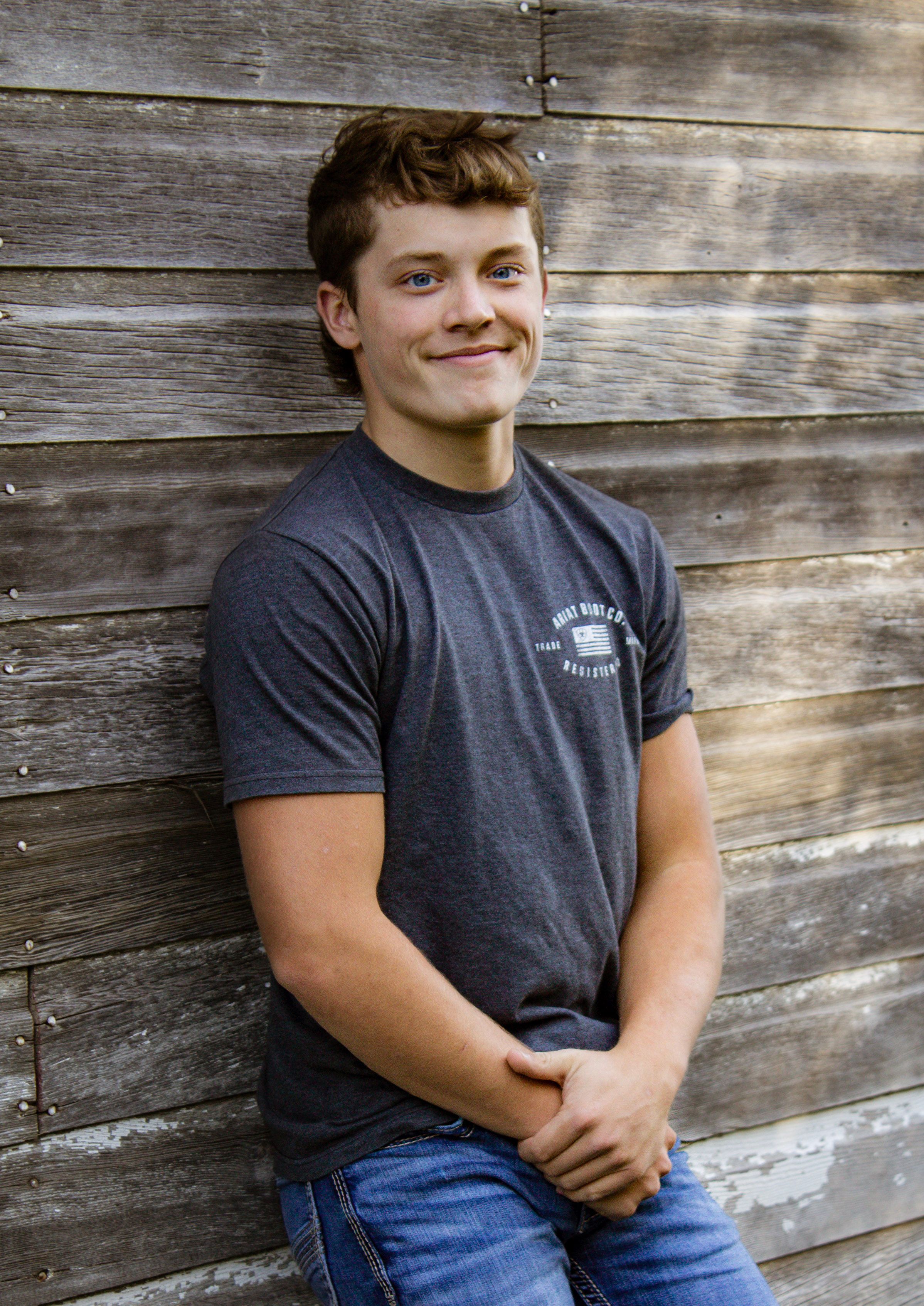 Boy senior photo country boy