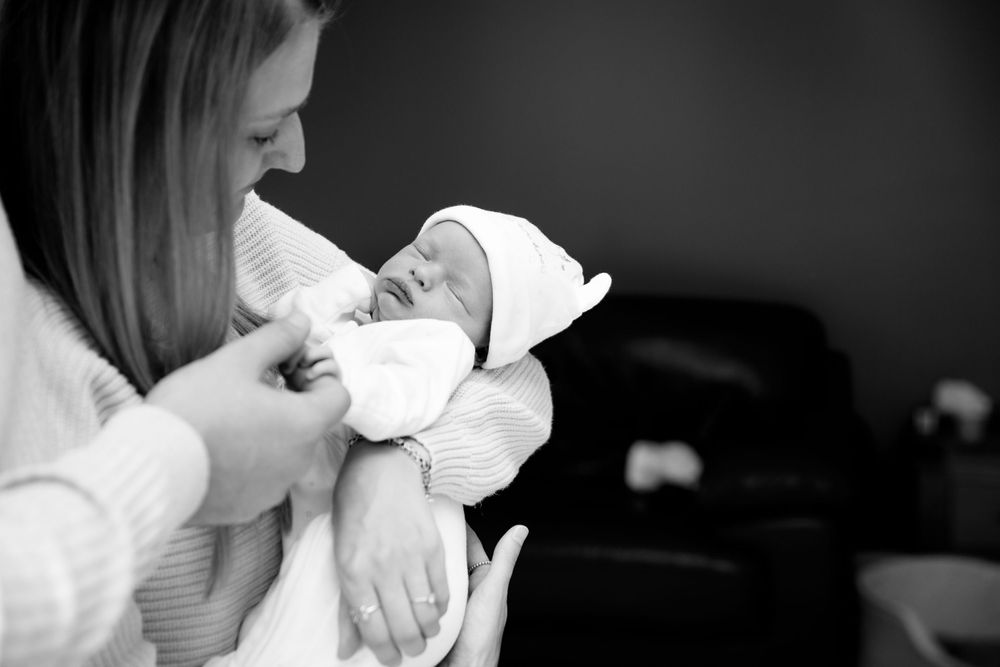 in home newborn photography session