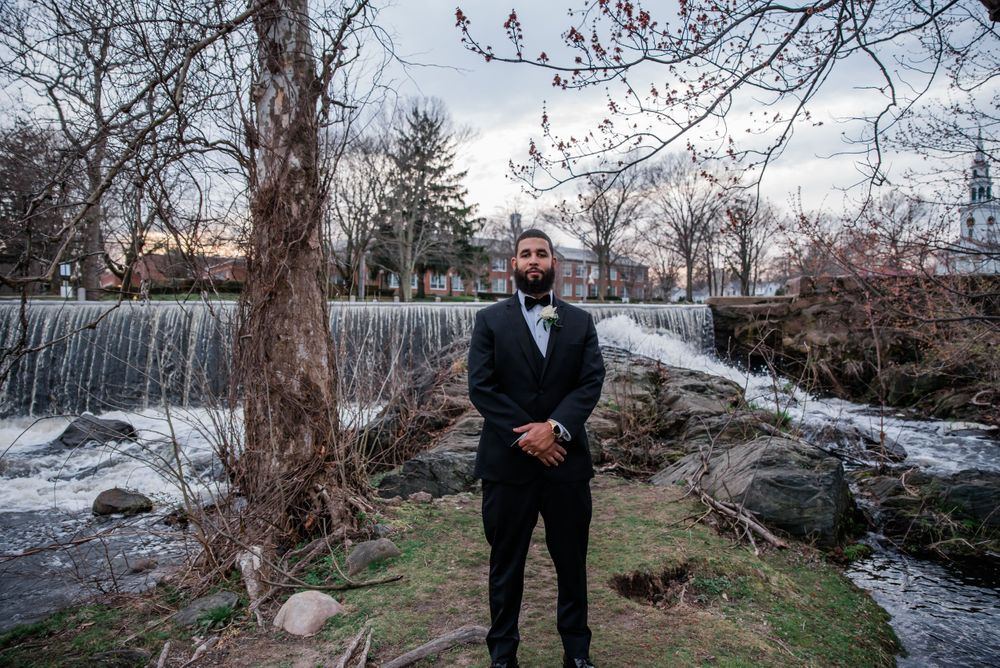 groom portait