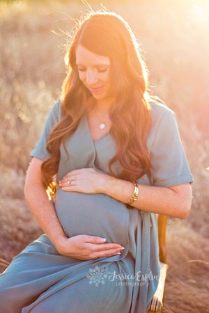 mother to be maternity portrait photo golden sunset orem utah