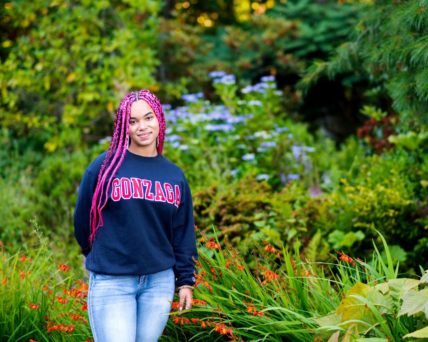 SeaTac Botanical Garden , Senior portraits , Tacoma , Washington , Kristina Marie Photography
