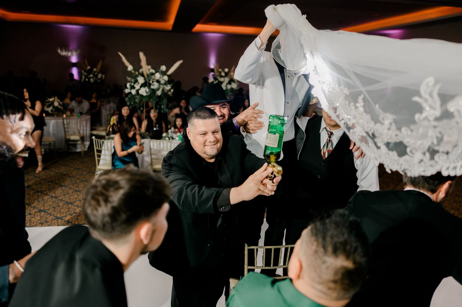 Dallas Fort Worth Wedding Photographers, DFW Bridal Photography, Fort Worth Engagement Photographers