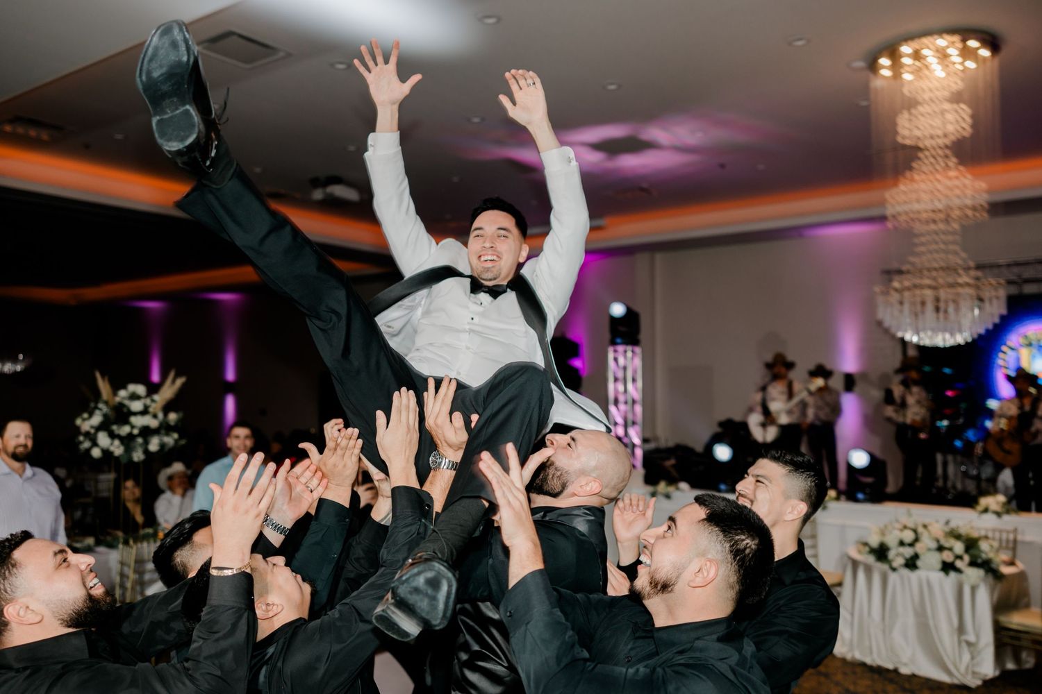 Dallas Fort Worth Wedding Photographers, DFW Bridal Photography, Fort Worth Engagement Photographers