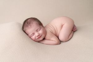 #newbornphotoshoot #wigannewbornphotoshoot #newbornphotographer #wigannewbornphotographer #northwestnewbornphotographer