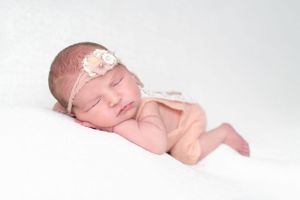 #newbornphotoshoot #wigannewbornphotoshoot #newbornphotographer #wigannewbornphotographer #northwestnewbornphotographer