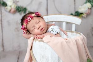 #newbornphotoshoot #wigannewbornphotoshoot #newbornphotographer #wigannewbornphotographer #northwestnewbornphotographer