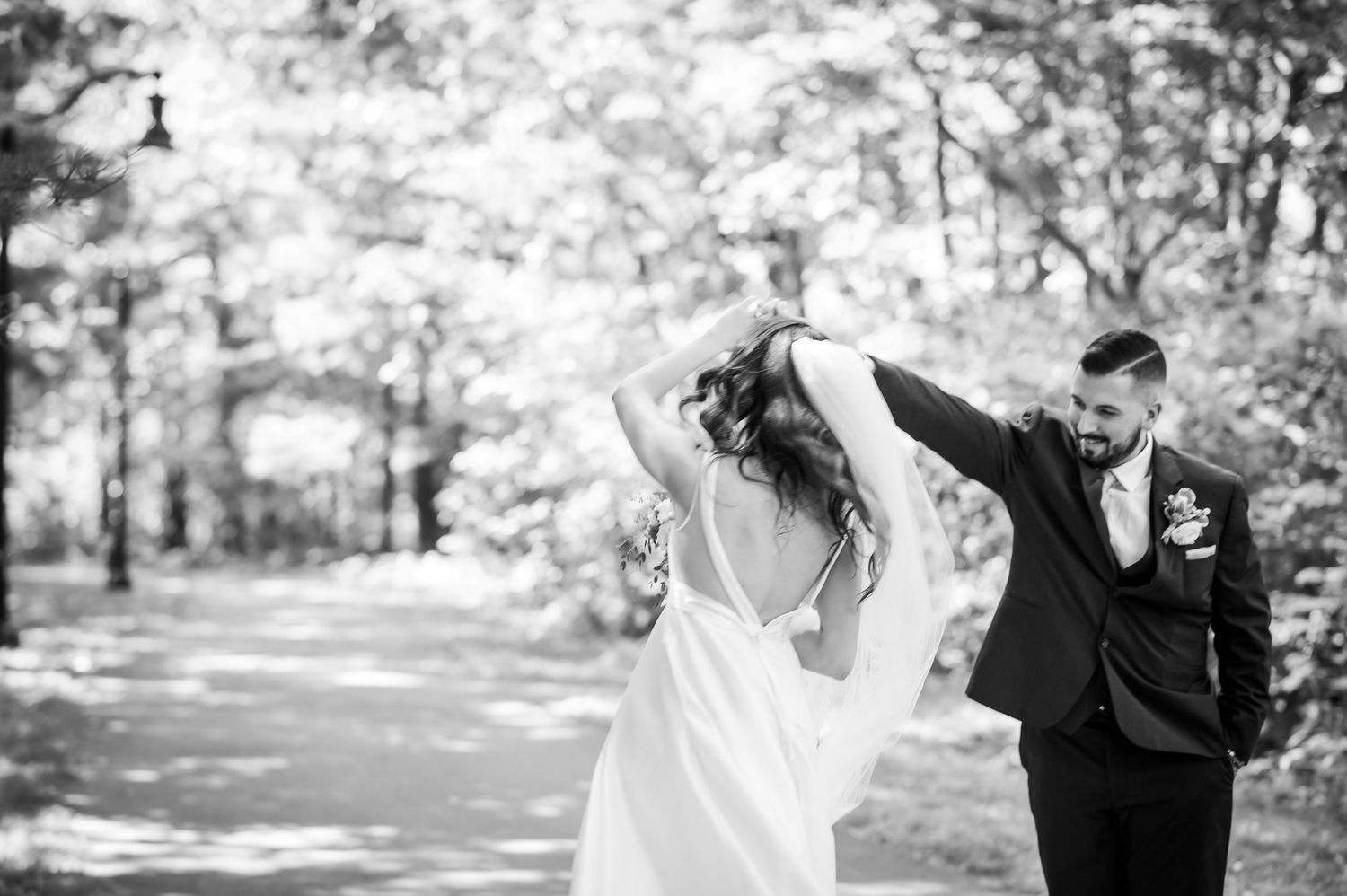 black and white, wedding photography, ludlow mills, wedding dance, Lizet Land Photography