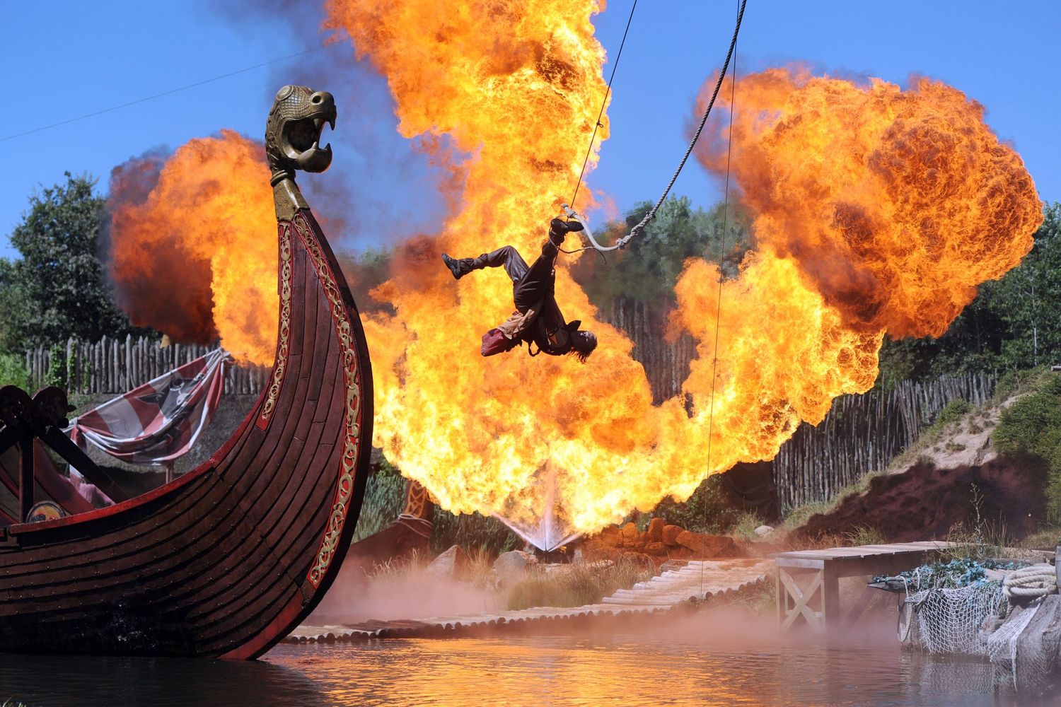 Sport, culture, événement : anniversaire, congrès, assemblée générale, parc d'attraction comme le Puy du Fou en vendée