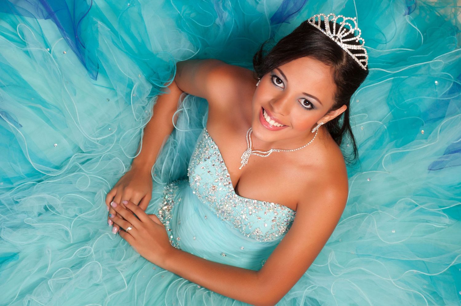 fotografos en cali, fotografia de eventos, fotografia de bodas, fotos de 15 años, fotos de grados, fiestas en cali,