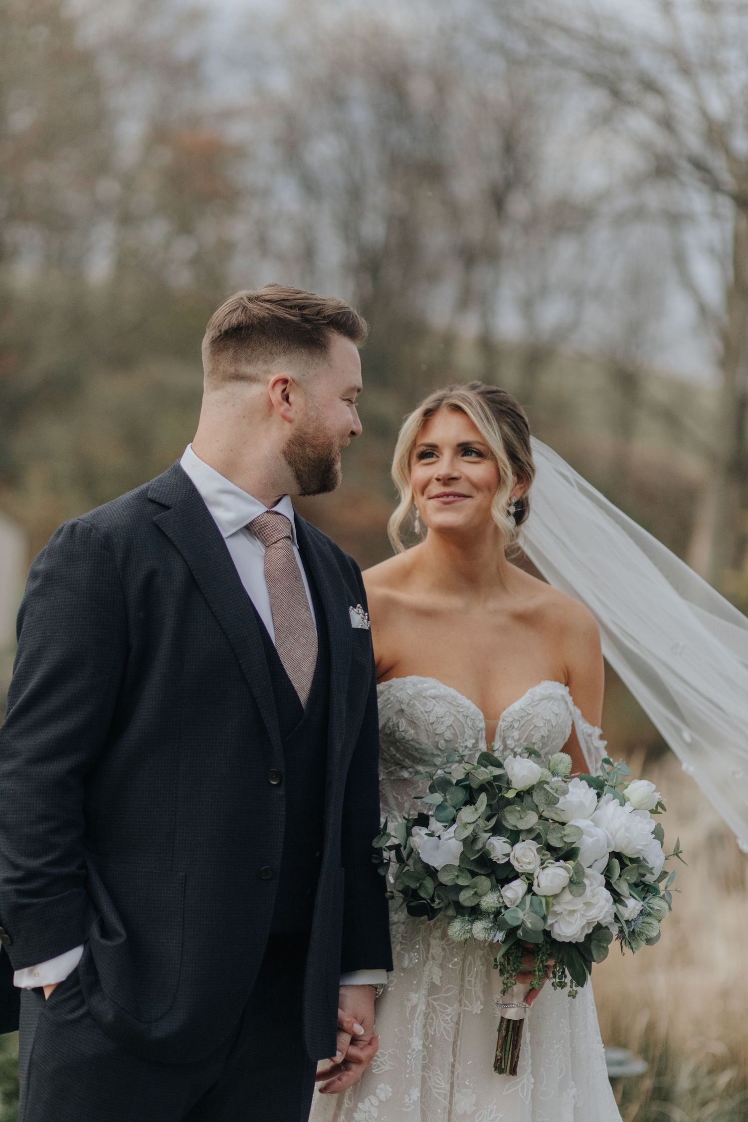 Pennsylvania, elopement photographer Central PA, small wedding photographer Central PA, documentary wedding photography Central PA, romantic