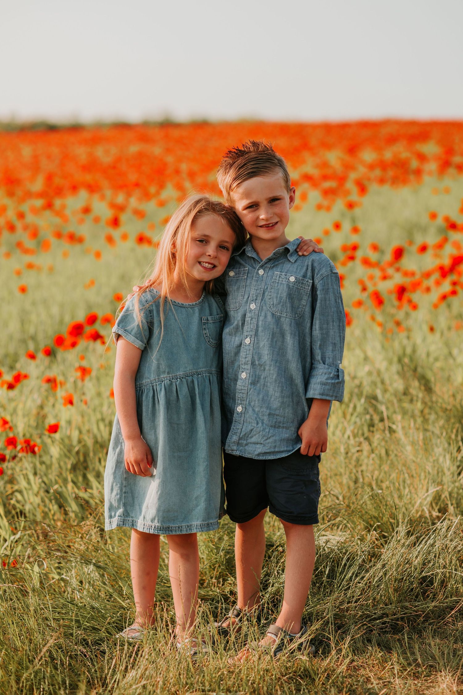 poppy field mini shoot, family session, Cornwall photoshoot, poppies, Polly Joke Poppies, West Pentire Poppies