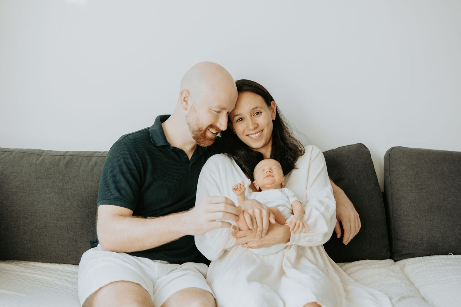 newborn family photoshoot