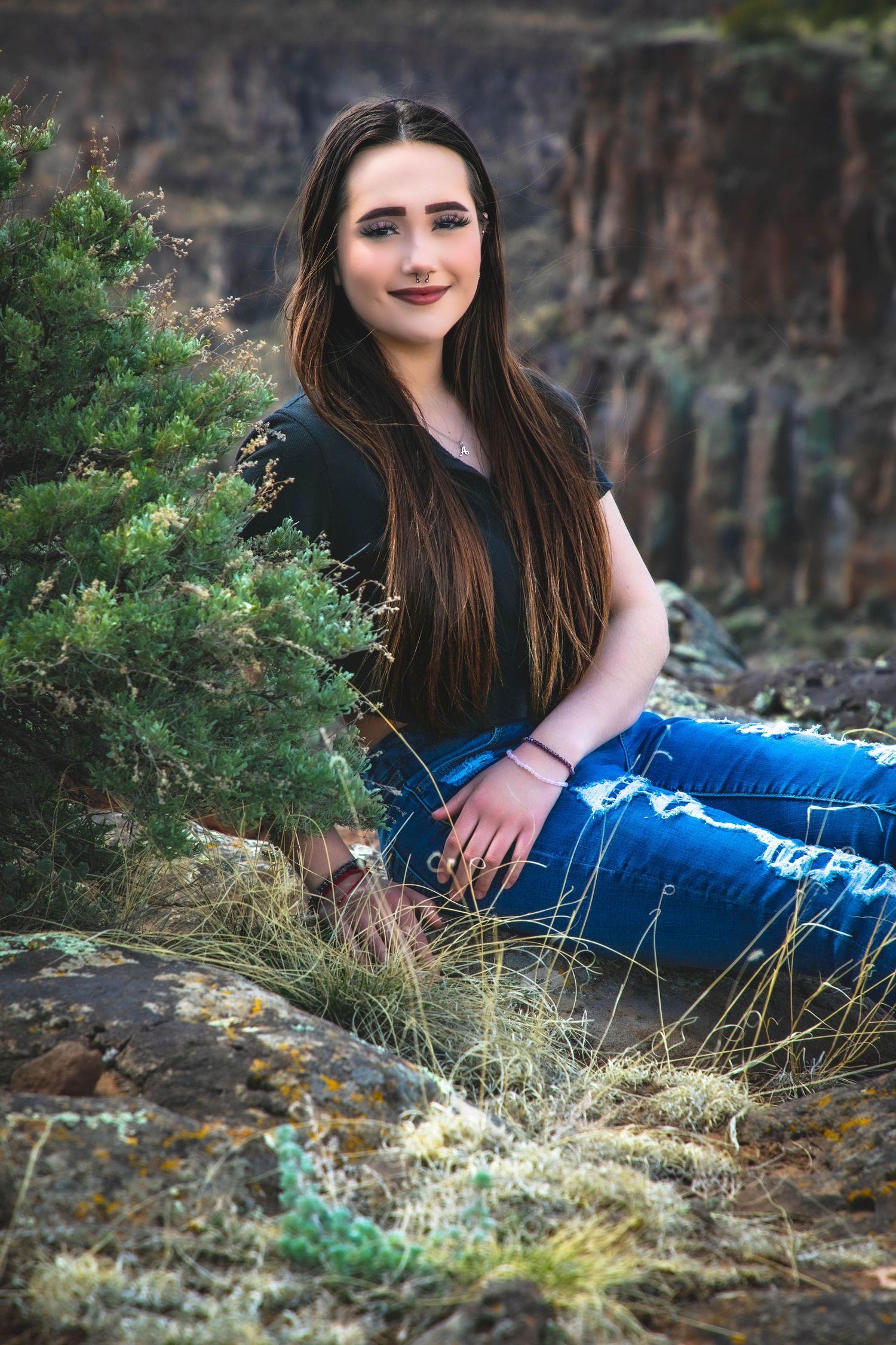 KIana2023-4-Senior Pictures-Mini Session-DC Barrone Photography-Taos, NM