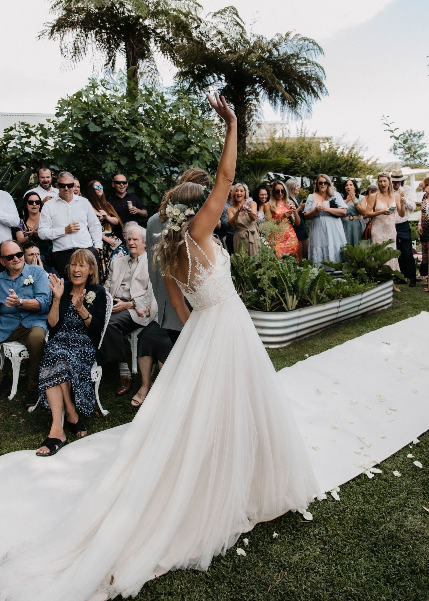 Beach wedding at Woonona – Candid, great value Illawarra wedding photography by Lovers and Bubs, capturing natural love in Wollongong.