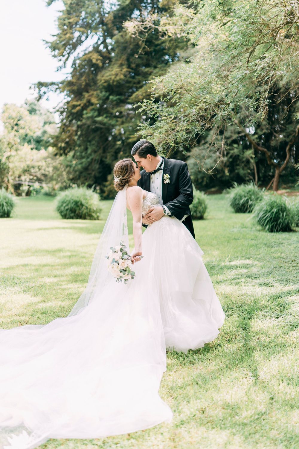 Luxury editorial destination wedding photographer in Antigua Guatemala