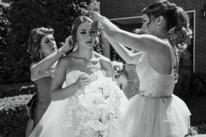 Luxury editorial destination wedding photographer in Antigua Guatemala