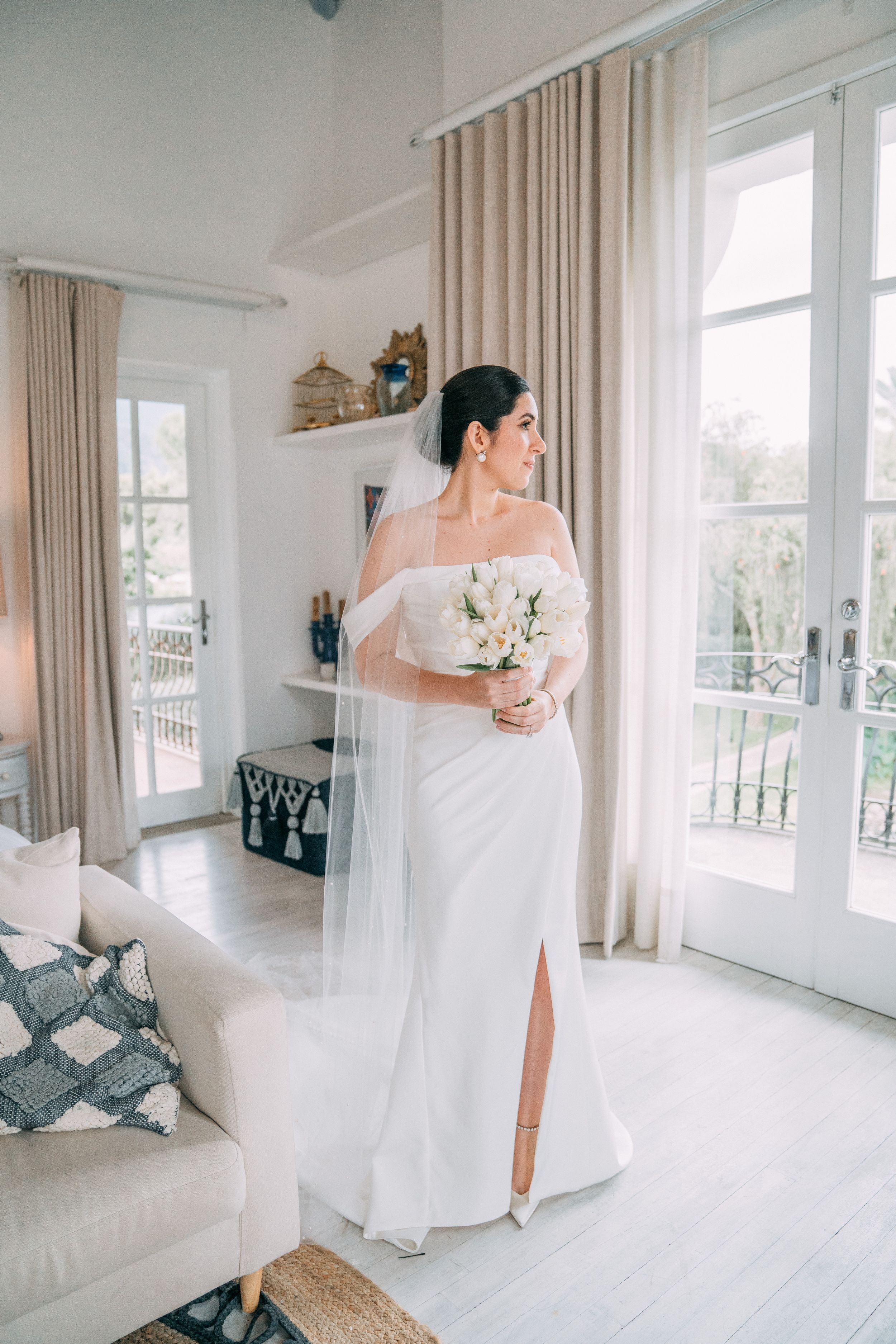 Luxury editorial destination wedding photographer in Antigua Guatemala