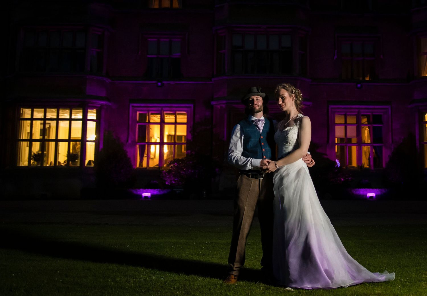 Wedding photography, berkshire, beautiful couple