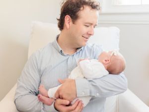 newborn lifestyle in home fresh 48