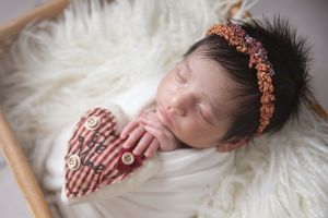 Austin, Texas | Nisa Momin Newborn photographer | Happy  Valentine Newborn | Nisa Momin Photography