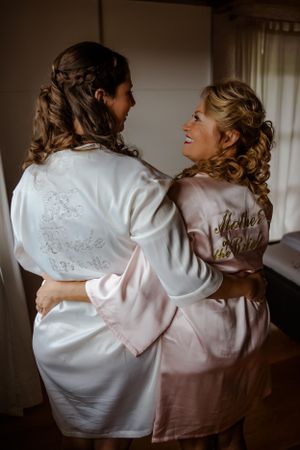 Hochzeitsfotograf Berlin Schöneberg Emotionale Momente der Zeremonie
Hochzeitsfotografie Berlin Kreuzberg  Authentische Paarfotograf
