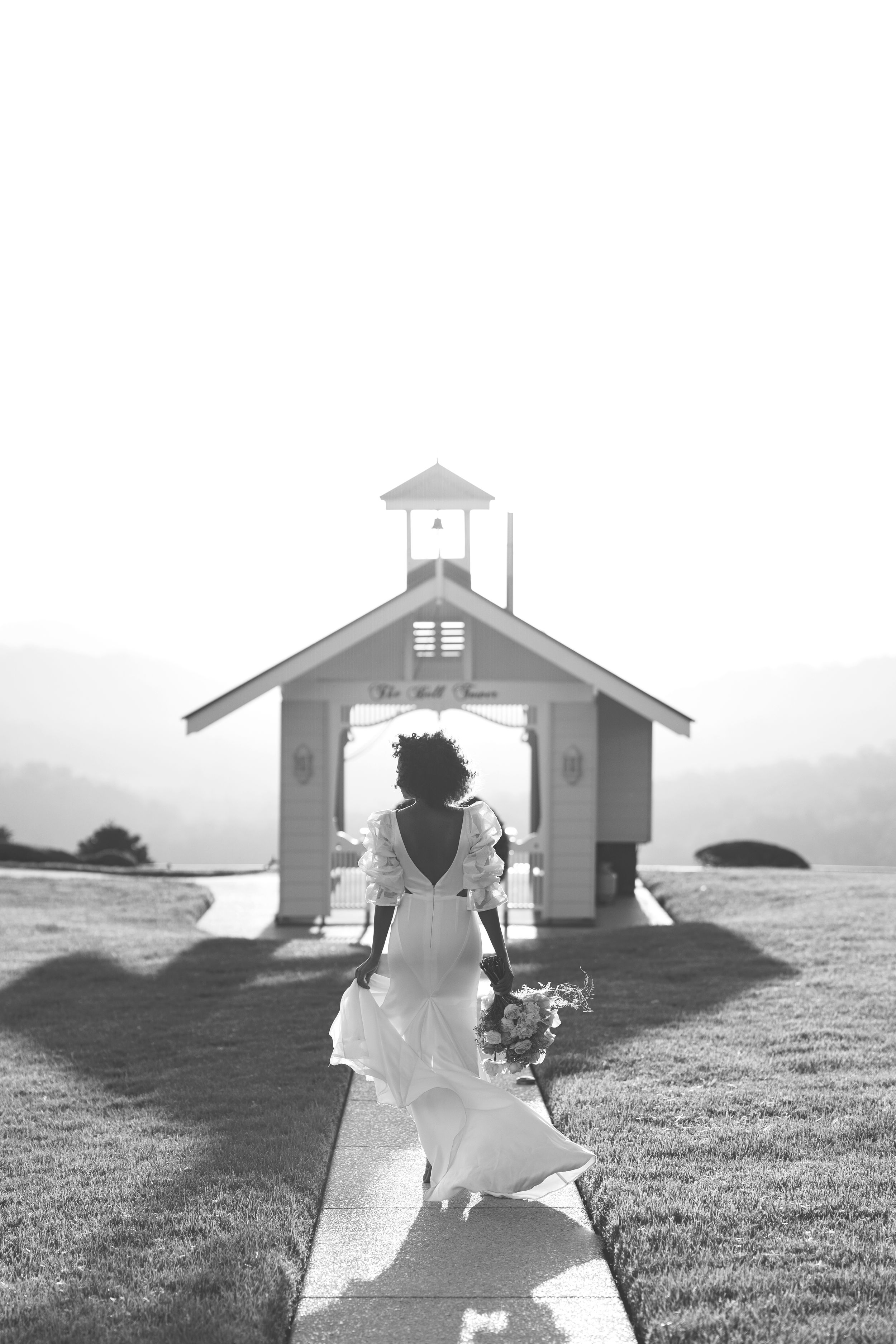 Jennifer Oliphant – Sunshine Coast Wedding Photographer
Jennifer Oliphant is a leading Sunshine Coast wedding photographer.