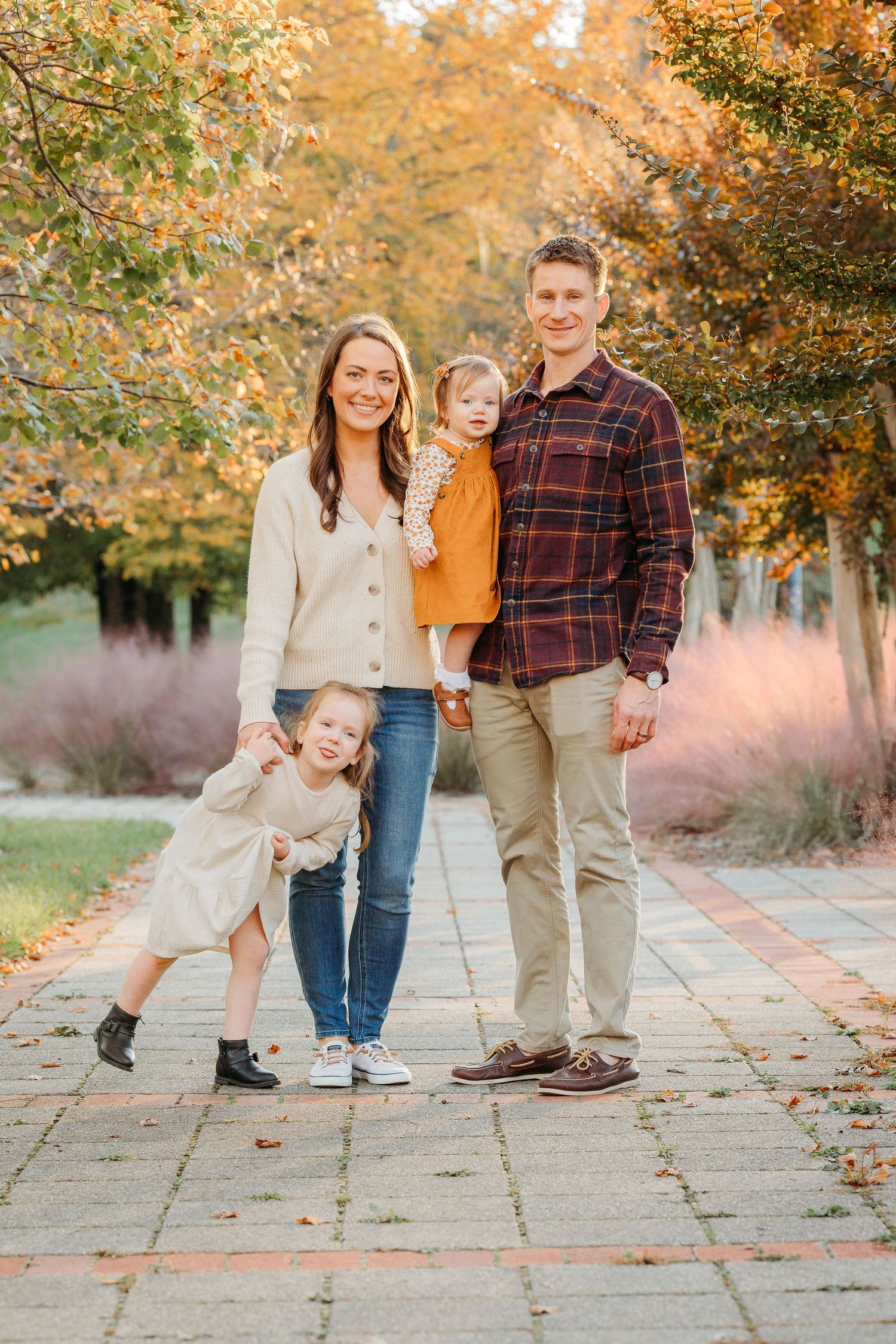 Fun fall family photo at Quiet Waters Park