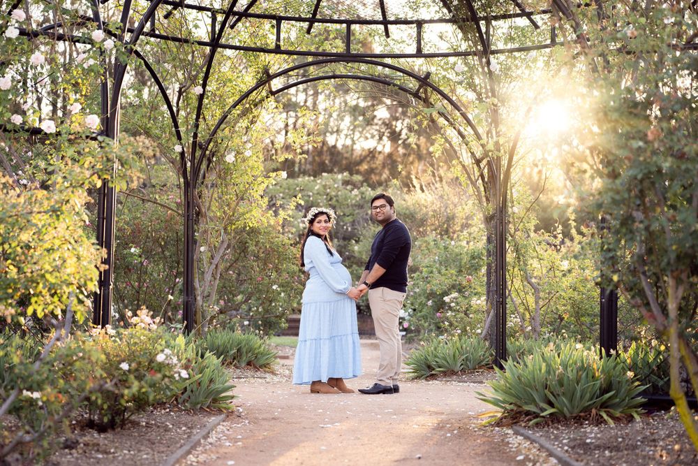 Parramatta Park pregnancy photo session