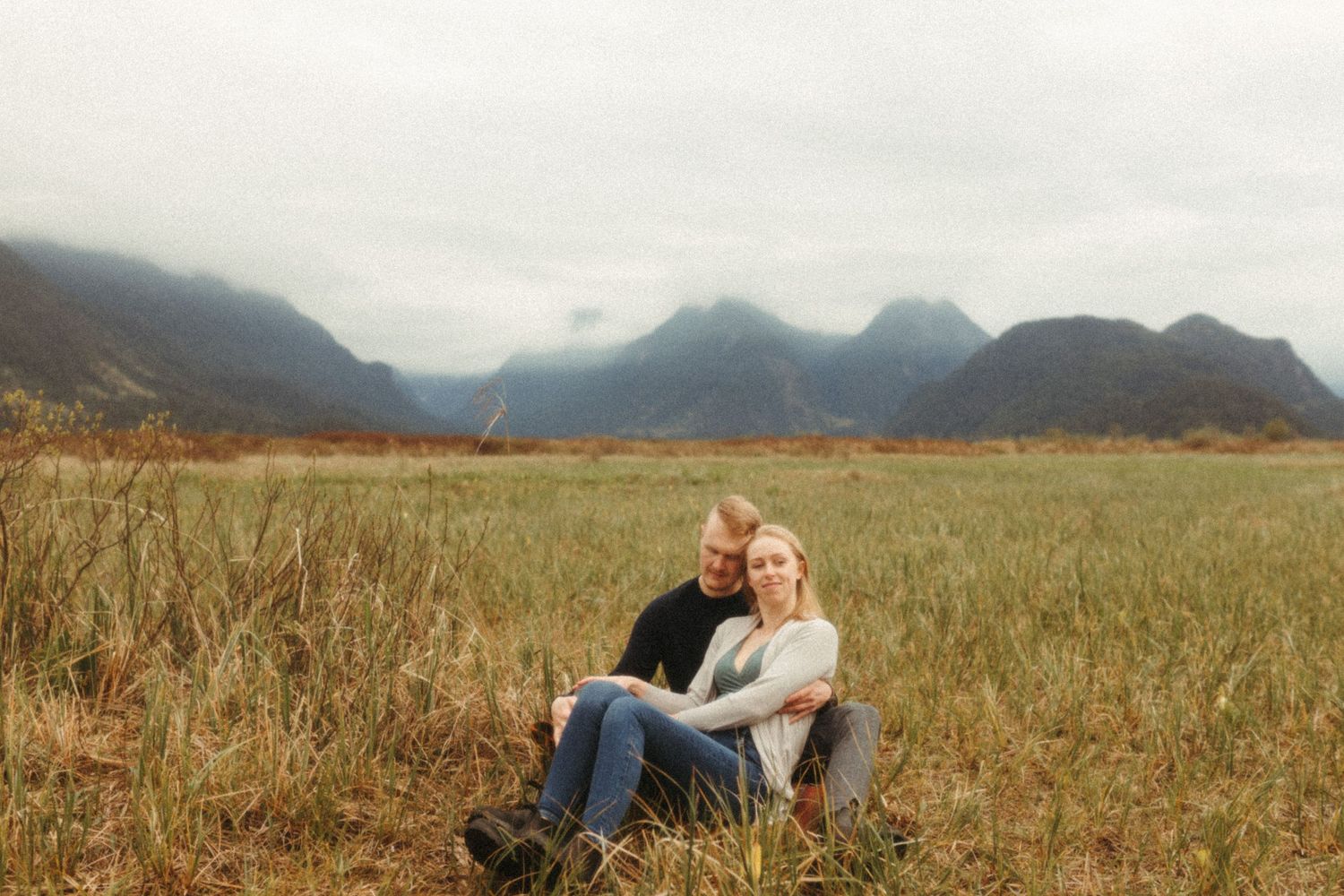 Pitt Lake engagement photos. Mountain locations for photos near Vancouver BC