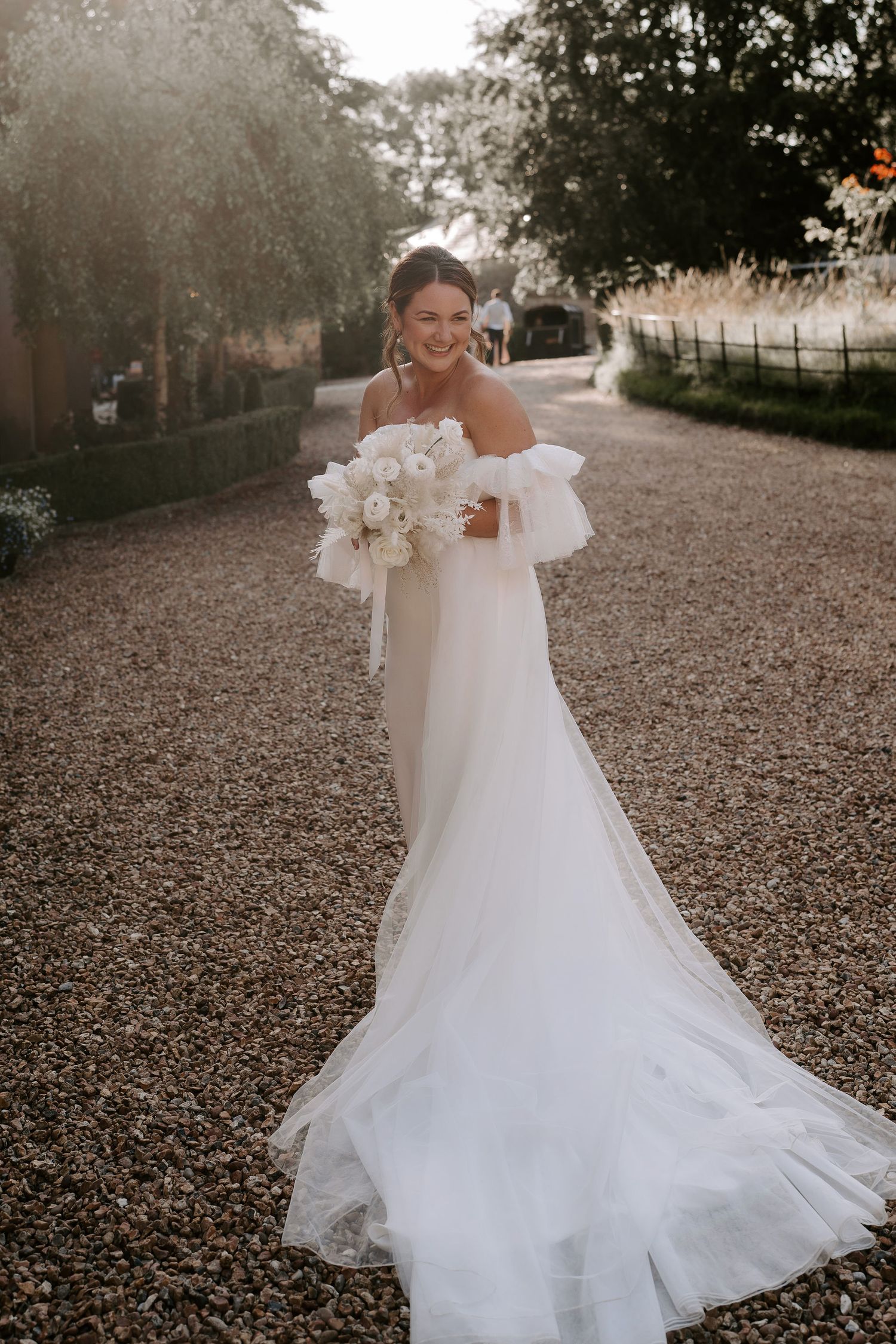 Somerset-pennard-house-wedding-bride