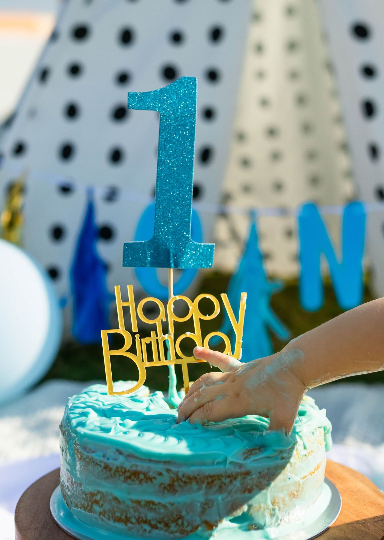 cake smash photography abu dhabi