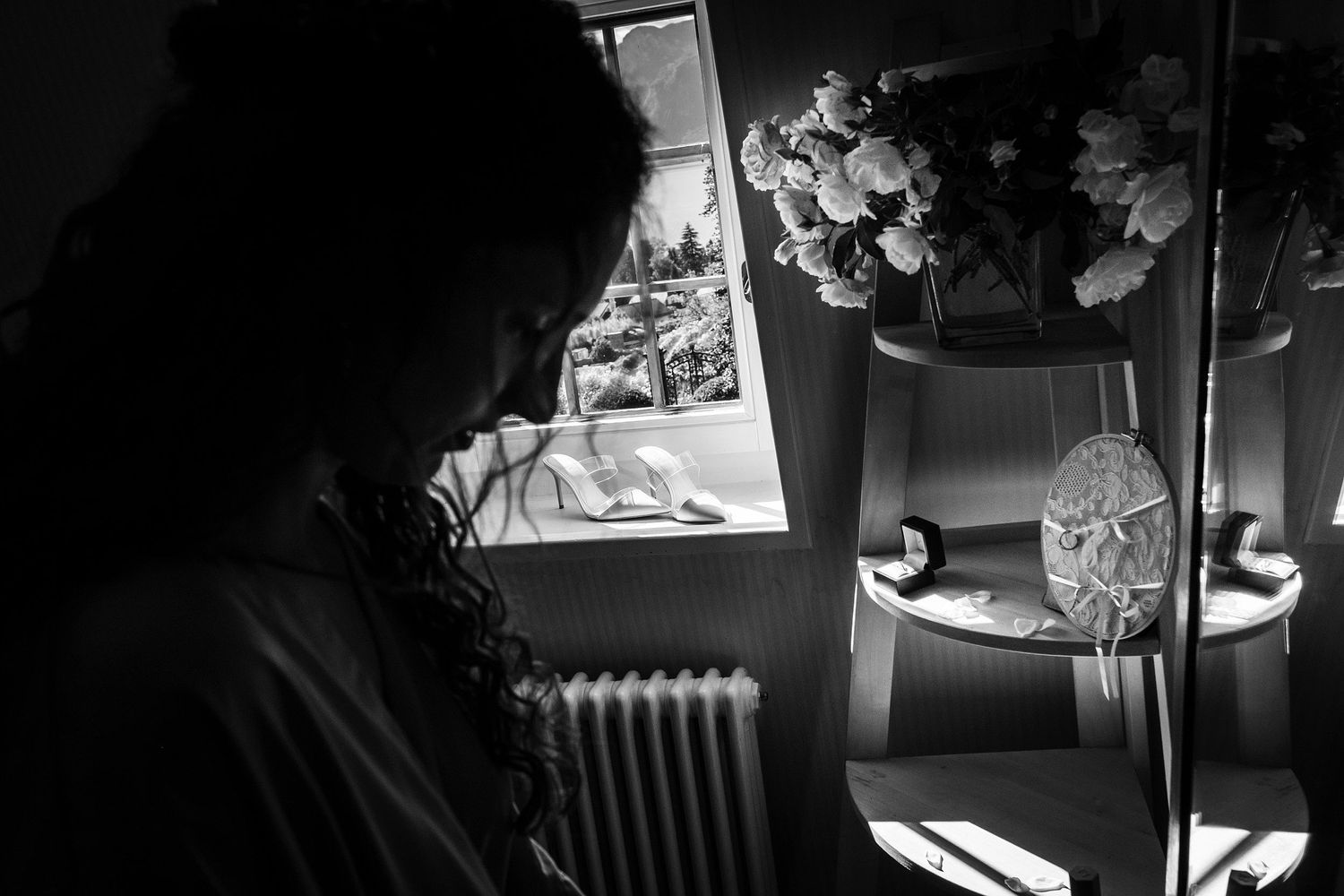 TLOOK photographe de mariage de style documentaire, préparatifs de la mariée