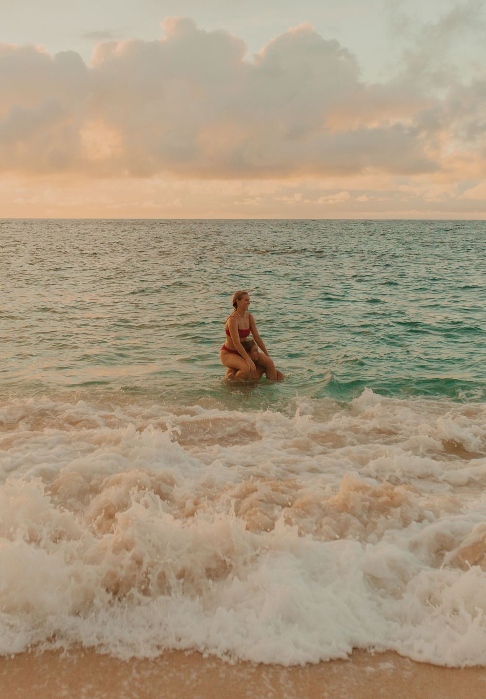 Oahu Couples Photographer | Oahu Wedding Photographer | Hawaii Wedding Photographer | Oahu Engagement photoshoot