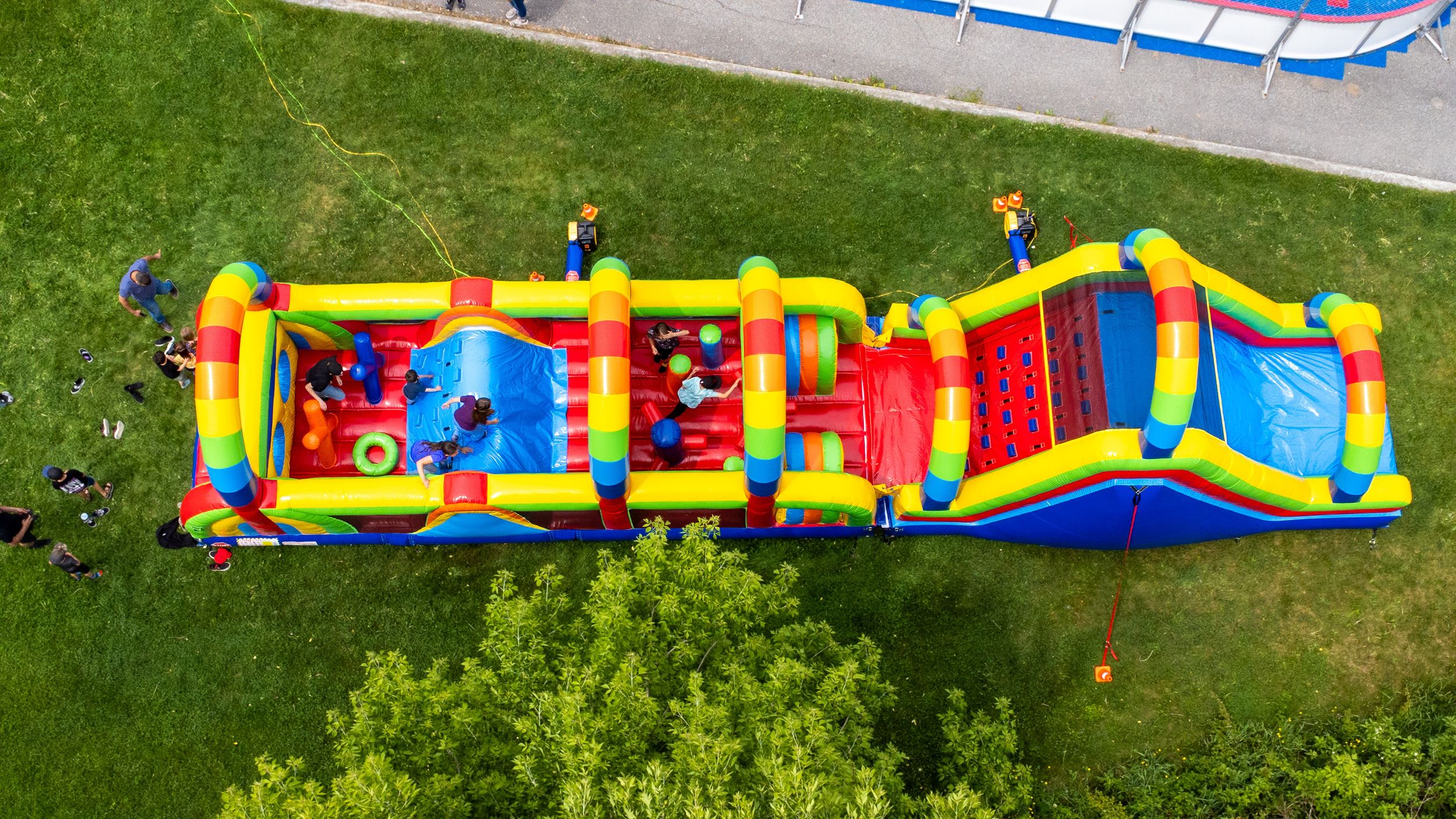 Maison Pour Tous Jeux Gonflables | Photographie par drone | Québec | Portfolio de Michael Pigeon, Photographe