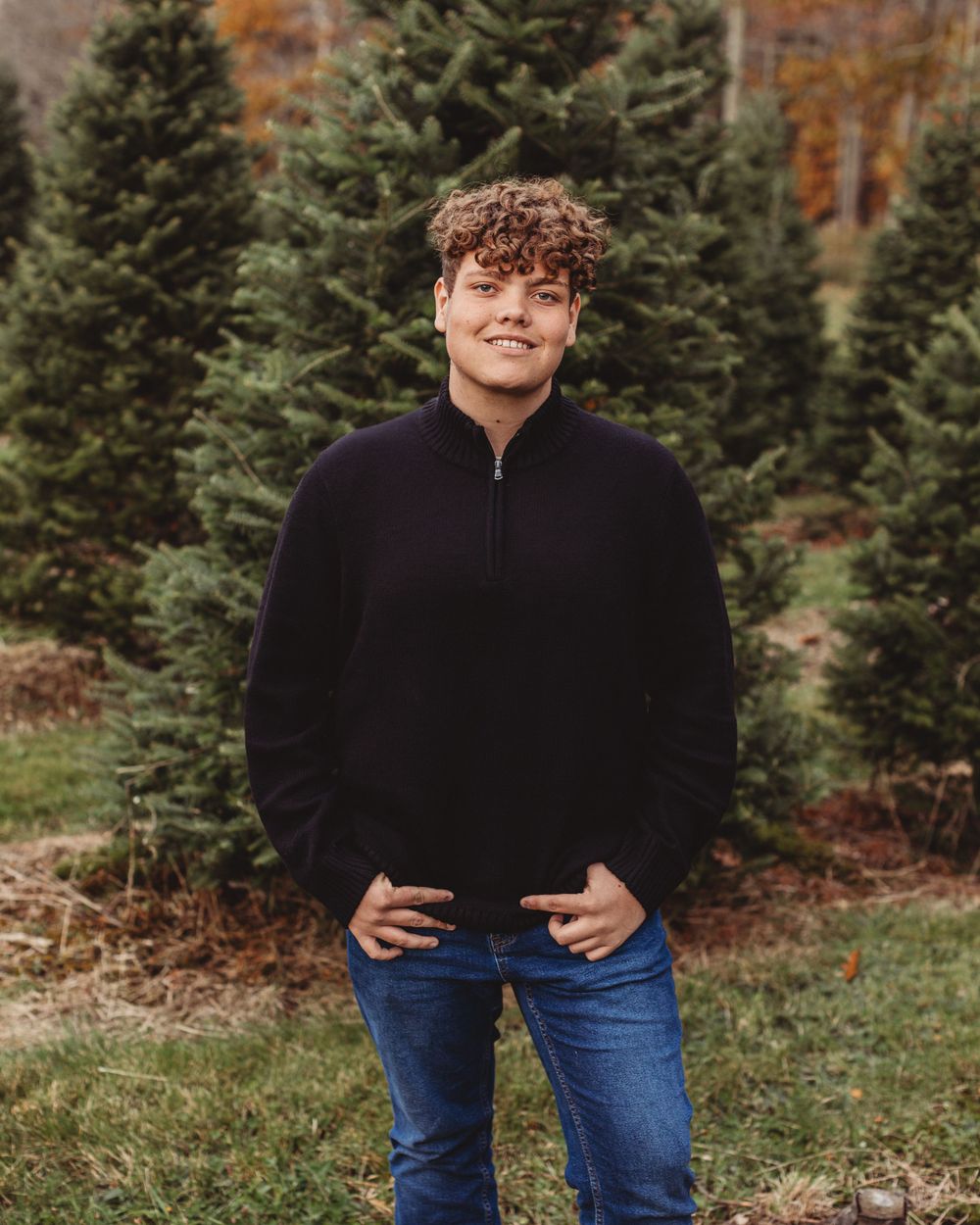Professional family photo - tree farm edition
