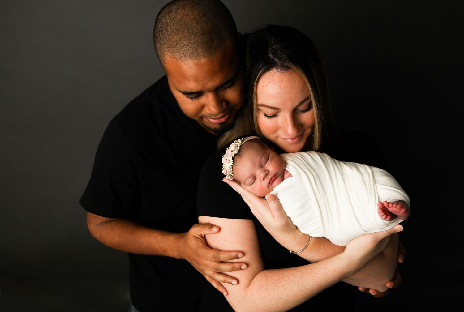 Boston family photographer, Boston newborn photographer, cape cod newborn photographer, south shore newborn photographer