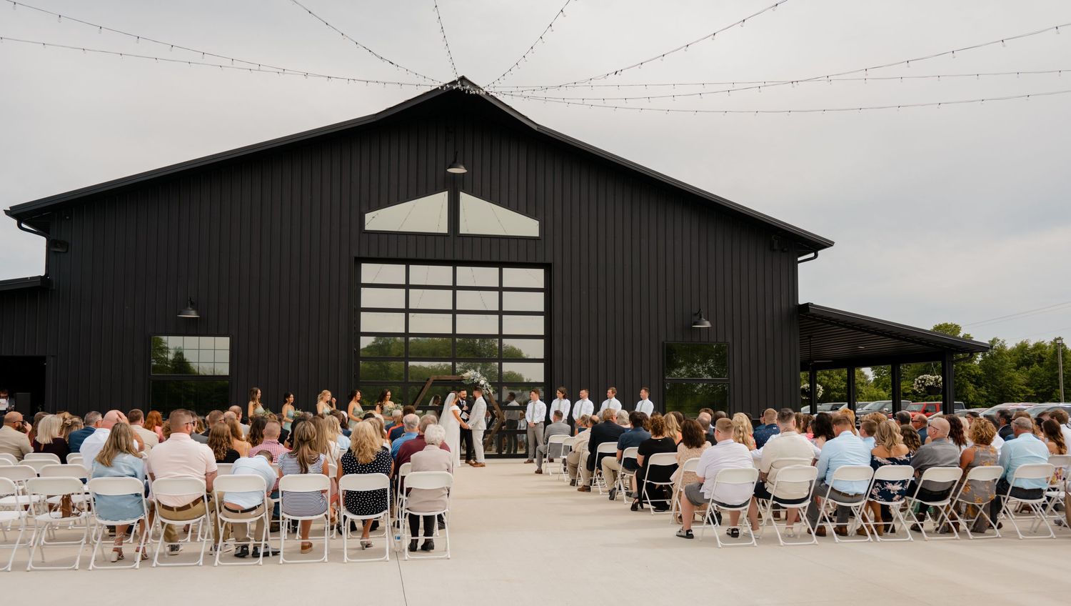 Ohio Wedding Photographer The Grange Hall