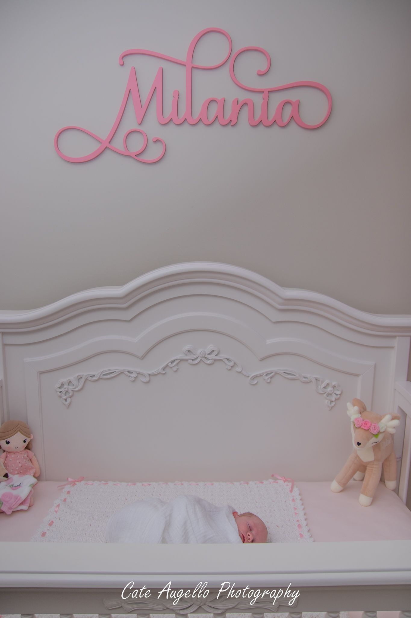 lifestyle newborn nursery photos