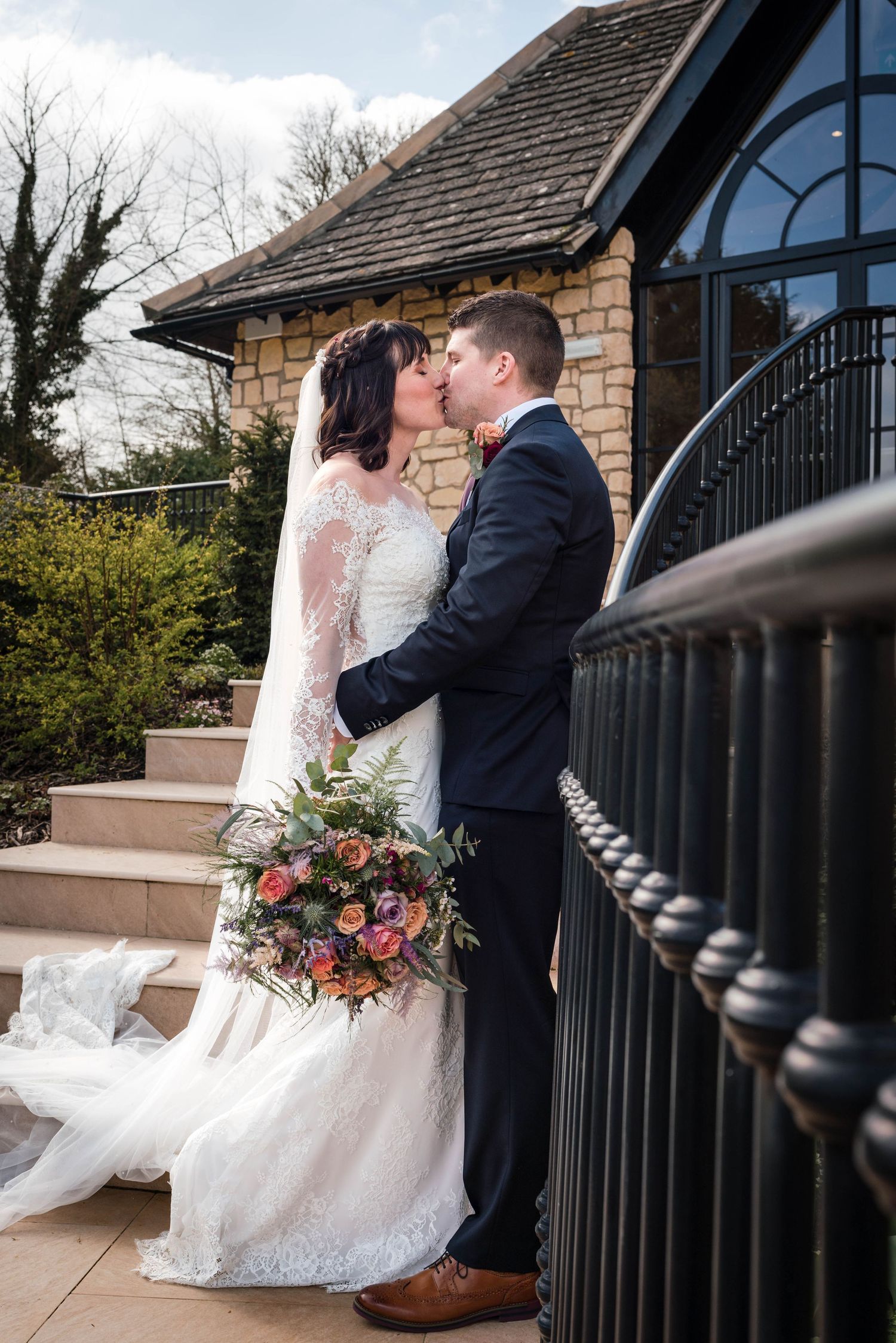 Zara Davis Wedding Photography Cotswolds The Pear Tree at Purton Wiltshire Gloucestershire Cirencester Bristol Bath
