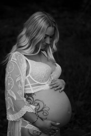 outdoor maternity boudoir photoshoot Brisbane