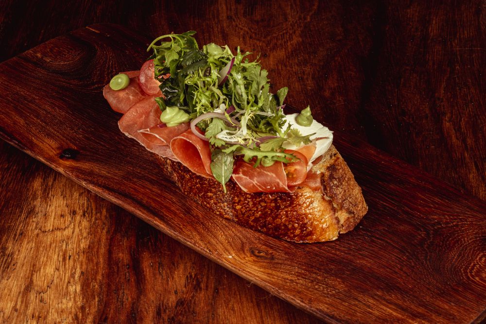 tapas bar beer botana bread jam serrano jamón pan producto